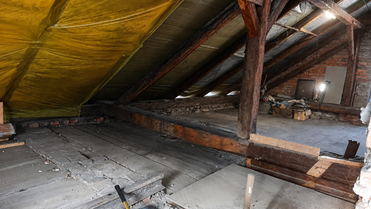 Opróżnianie strychu 40 m² w Sokołowie, realizacja w jeden dzień — Po, zdjęcie 3
